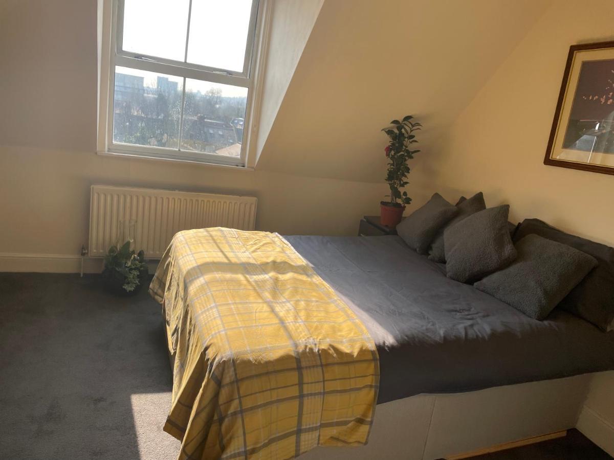 Vibrant & Cosy London Apartment Near Wembley Экстерьер фото
